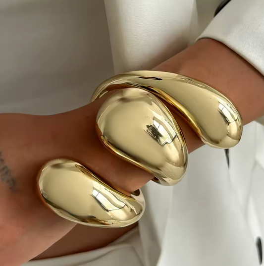 Liquid Aura Cuff